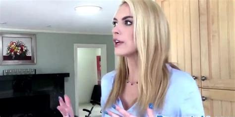 Amateur Realtor Fucked During House Viewing Tnaflix