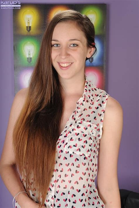 Flexible Coed Layla Adams Exposes Her Trimmed Pussy Porn Pictures XXX Photos Sex Images