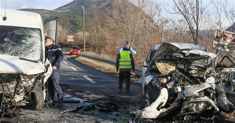 Hautes Alpes Choc Frontal De Jarjayes Le Pronostic Vital De La