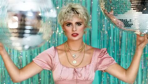 What is Melody in Music? Everything You Need to Know