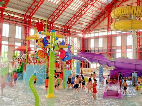 Vui Ch I Qu N L I V C Ng V I Top C Ng Vi N N C Si U Hot T I N Ng M A H N Y