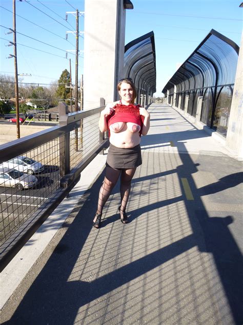 Bbw Celestewoodrow Flashing ShesFreaky