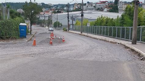 Moradores Cobram Promessa De Conclus O Do Asfaltamento Na Rua Veneza