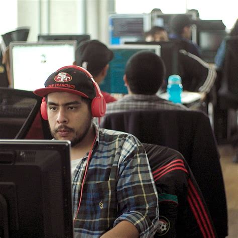 Pushed From the U.S., They Find Hope in Mexico’s ‘Silicon Valley’ - WSJ