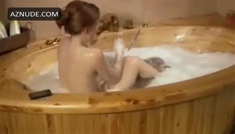 CHASY LYUBVI NUDE SCENES AZNude