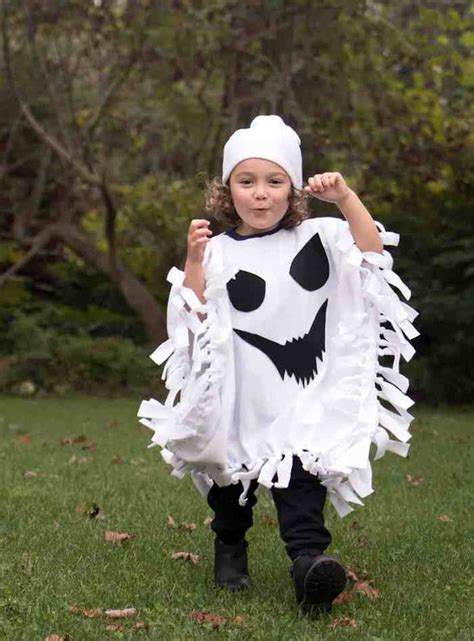 No-Sew Ghost Costume - Gina Michele