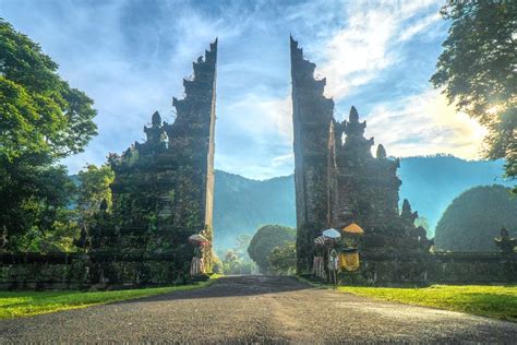 Bali: Foreign Tourists to Pay $10 Fee to Visit the Indonesian Island ...