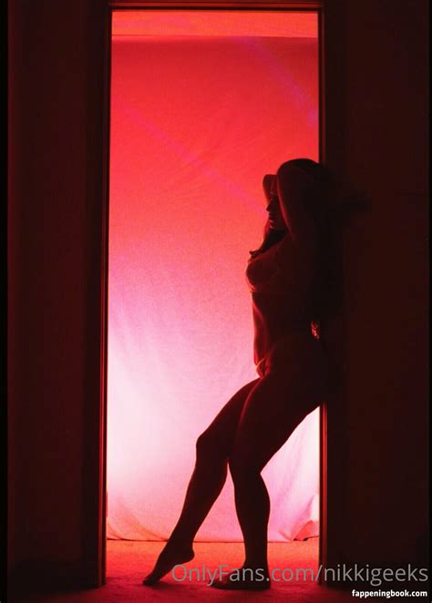 Nikkigeeks Nude OnlyFans Leaks Fappening FappeningBook