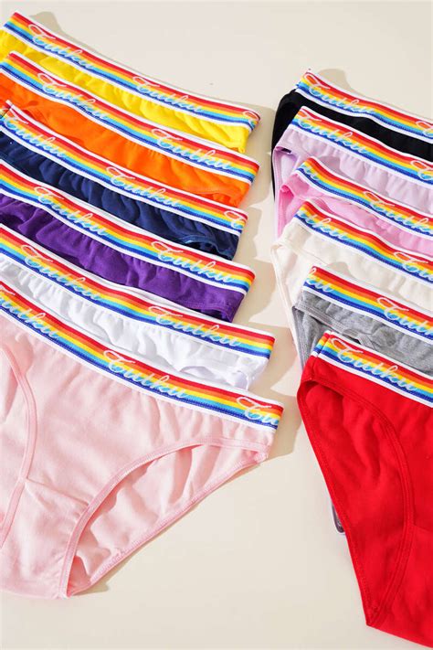 Tutku Bayan Li Hazal Bikini Kombin