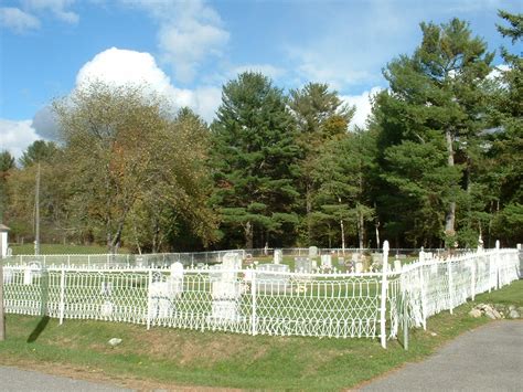 Fiske Cemetery In Medway Maine Find A Grave Cemetery