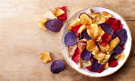 Cómo hacer chips vegetales fritos o al horno