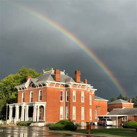 Davis-Anderson Funeral Home Ltd. | Carlinville IL