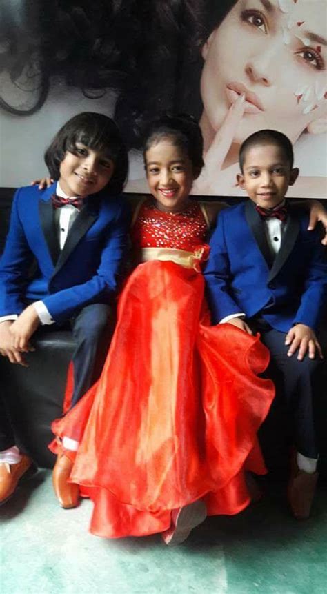 Photos Mini Gossip Gossip Lanka News Hot Gossip Hiru Gossip