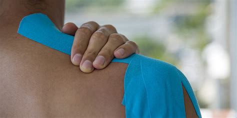 Shoulder Impingement Syndrome Causes Symptoms Diagnosis And Treatment