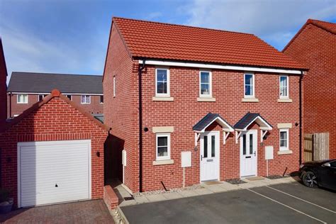 Grainger Drive Pocklington 2 Bed Semi Detached House £180 000