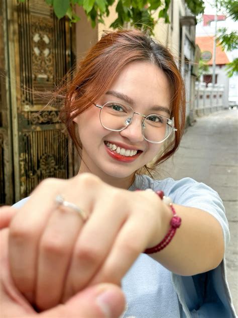 Hot girl Đặng Thu Hà lần đầu kể về bạn trai suýt làm hỏng buổi cầu hôn Báo Dân trí