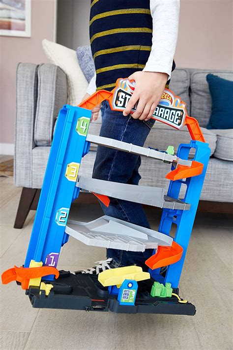 Mattel Hot Wheels City Vs Robo Beasts City Stunt Garage Gnl Game Show