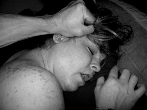 SLUT MILFS X Porn Pic