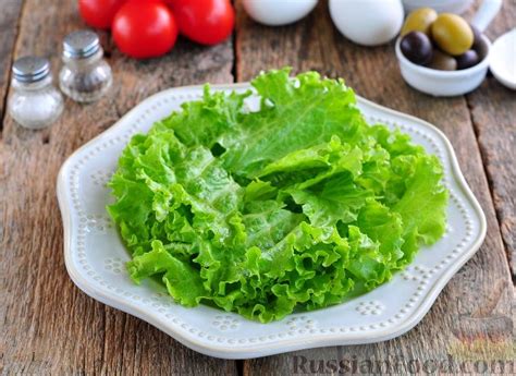 Рецепт: Испанский салат с хамоном (сыровяленым мясом) на RussianFood.com