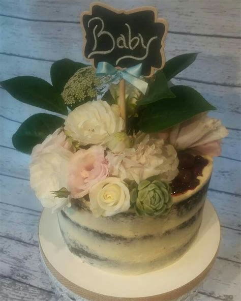 Semi Naked Cake With Fresh Flowers And Topper For A Babyshower Fresh Flower Cake Cake Naked Cake