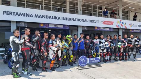 Konsumen Yamaha Jajal All New R15 Connected Series Di Sirkuit Mandalika