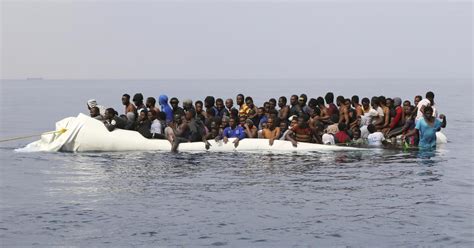 Tunisie Migrants Soudanais Morts Dans Un Naufrage Disparus