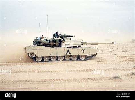 Operation Desert Storm 1991 Hi Res Stock Photography And Images Alamy