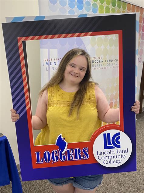 Admissions officers explain the application process for lincoln land community college 33