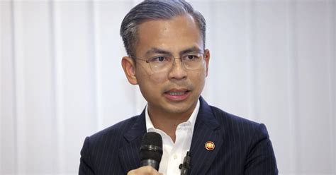 No Discussion On Cabinet Reshuffle Fahmi New Straits Times