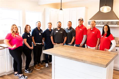 Retail Sales Center East Winner - Clayton Homes - Cookeville, TN