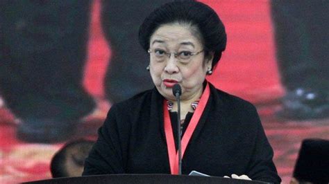 Hasto Sebut Ada Kejutan Dari Megawati Di Perayaan HUT Ke 50 PDIP Bakal