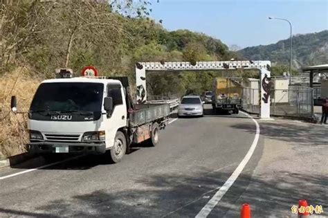 人在高速公路服務區還點外送！外送員「被陰了」慘吞罰單 社會 自由時報電子報