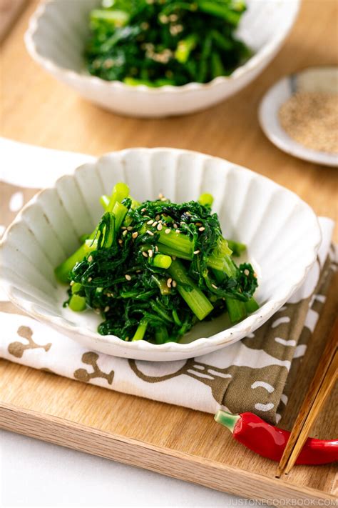 Chrysanthemum Greens Salad 春菊のナムル • Just One Cookbook