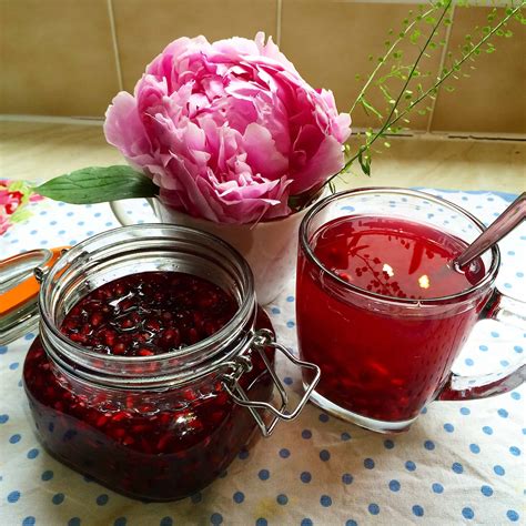 Korean food photo: Pomegranate tea : ) on Maangchi.com