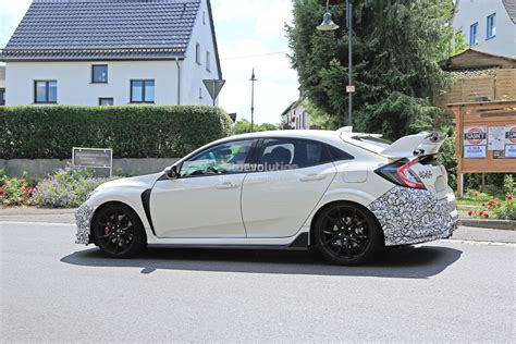 2019 Honda Civic Type R Spied For The First Time Autoevolution