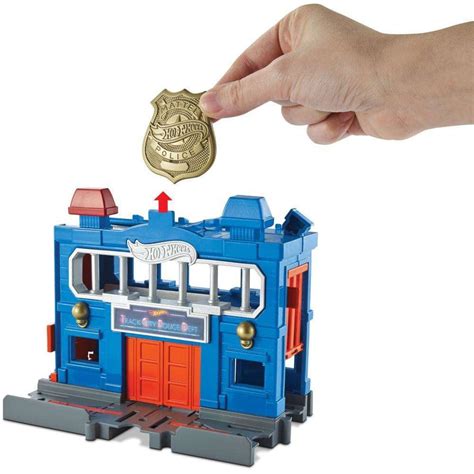 Hot Wheels City Downtown Police Station Breakout Play Set Walmart