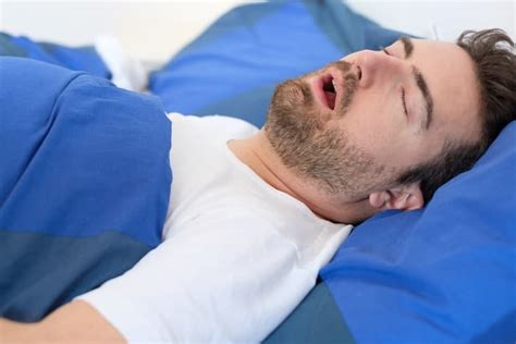 What Are The Symptoms And Health Risks Of Snoring