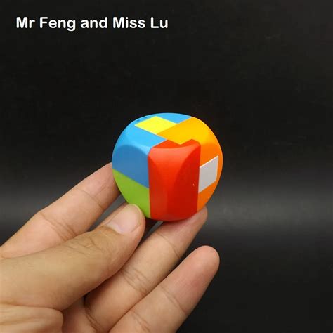 Funny Cube Design Iq Brain Teaser Small Kong Ming Lock Plastic Model