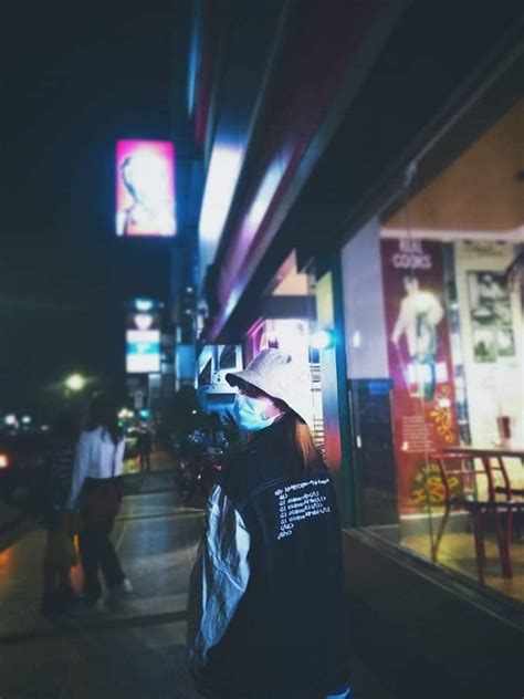 Damn Babe This Looks Like A Movie Set R Pics