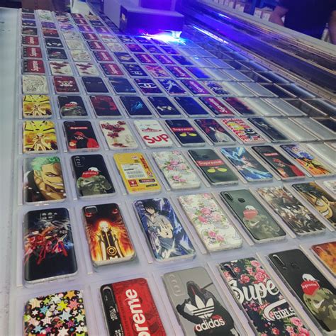 หนออนสเขยวทอง เคสโทรศพท Infinix Hot Play X เคสโทรศพท TPU นมซลโคนสดำ Frosted