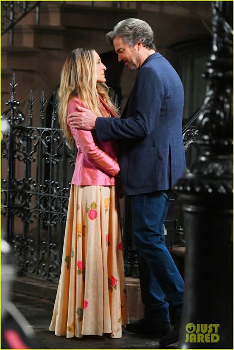 Major Sex The City Reboot Spoiler Revealed In New Set Photos Fans Might Be Shocked Photo