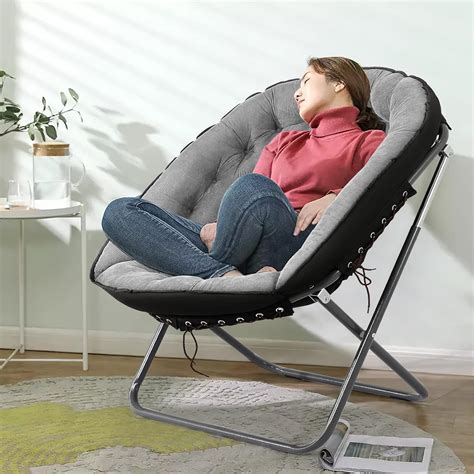 saucer chair 3