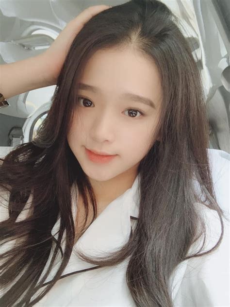 Linh Ka Từ hot girl thị phi với phát ngôn mua điểm gây sốc đến chủ nhân của 1 trending YouTube