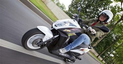Kymco Agility Naked Renouvo Nouveau Avec Brio