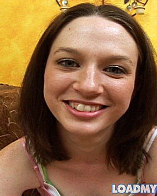 Amateur Cum Swallower Andrea Anderson Sucks On Brandon Irons Thick Cock In This Porn Pictures