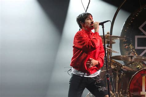 Historias Incre Bles Sobre Anthony Kiedis El L Der De Los Red Hot Chili Peppers Infobae