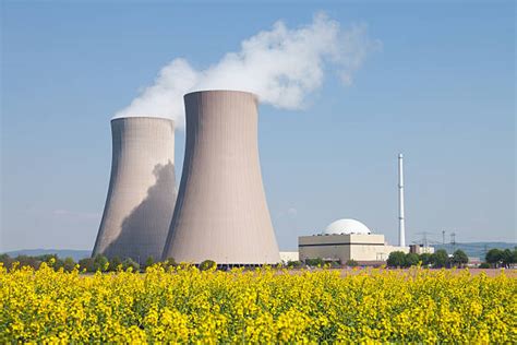 Fotos De Usinas Nucleares - 55.000+ Usina Nuclear fotos de stock, imagens e fotos royalty-free - iStock