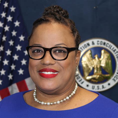 Stephanie Collier's Instagram, Twitter & Facebook on IDCrawl