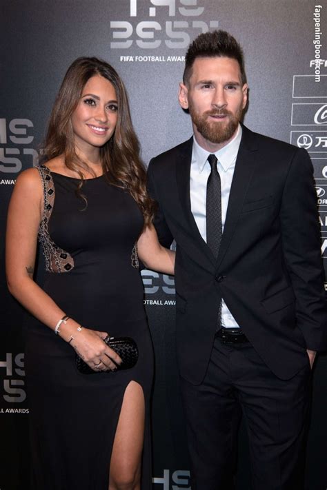 Antonella Roccuzzo Antonelaroccuzzo Nude Onlyfans Leaks Fappening Fappeningbook