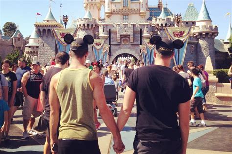 Pin By Carlos Andr S Castillo On Disney Cute Gay Couples Gay Disney Cute Gay